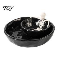 Decorative Fruit Serving Plate Creative Skull Storage Bowl, Dual Compartment Candy Dish, Gothic Ceramic Bowl Style Container for Halloween Parties And juoda