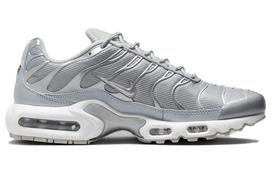 Nike Air Max Plus Metalo Sidabro FJ1012-095 40.5 gray