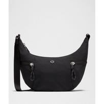 Lululemon Small Slouch Sling Bag 3L Blk Black/One Size black