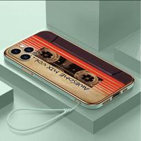 Prabangus padengtas TPU telefono dėklas su dirželiu, skirtas iPhone 6 6s 7 8 Plus XR XS 11 12 13 14 15 Pro Max minkšti dėklai A19 Originalus retro kasetės juostos dangtelis for iPhone 15 Pro Max white