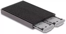 „Išorinis USB Type-C™ dvigubos jungties korpusas, skirtas 2 x M.2 NVMe PCIe arba SATA SSD – montuojamas be įrankių“