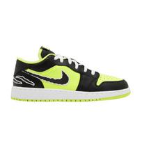 Jordan 1 Low SE Black Cat Volt (GS) 39 black