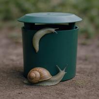 Plastic Snail Trap Cage for Garden Vegetables 032687 black
