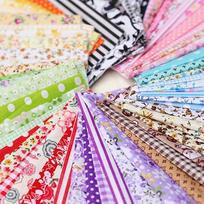 100 vnt. Įvairių spalvų medvilninis audinys dygsniavimui 100*100 mm Fat Quarter rinkiniai aplikacijoms 100Pcs gray