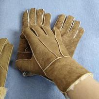 Genuine Sheepskin Gloves Winter Thick Warm Gloves Outdoor Cycling Glove beige