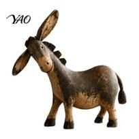 Kaimiško stiliaus kambario dekoras, vintažinė asilo skulptūrėlė, rustic sodybos gyvūno figūrėlė, dervos stalo ornamentas, rankų darbo stalo ornamentai 1pc black