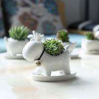 European-Style Ceramic Succulent Flower Pot, Creative Office Desktop Christmas Elk Green Plants Animal Potted Plants as shown in the picture gray