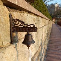 Rustic Cast Iron Doorbell Welcome Sign Wall Three-Dimensional Decoration Retro Iron Hanging Garden Terrace Decoration Doorbell rūdžių spalva