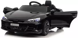 „Audi RS e-tron GT“ – elektrinis automobilis, juodos spalvos
