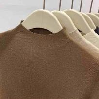 Madingas moteriškas megztas pusaukštis ilgomis rankovėmis, ankstyvo rudens naujiena, lieknas prigludęs megztinis, kasdienis, paprastas, elegantiškas, plonas apatinis sluoksnis One Size ruda