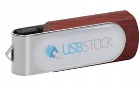 USB laikmena Reklaminis usb atmintukas su logotipu pd-6 wood doming 128gb usb3.0 su spauda 10vnt