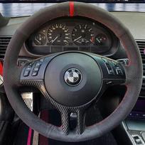 Minkštos zomšos automobilio vairo apdangalas BMW E39 E46 325i E53 X5 Automobilio interjero aksesuarai Pasidaryk pats automobilio vairo apdangalas įvyniojimas black thread
