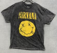 Nirvana Grafinis Marškinėlis Vyriškas XL Juodas Akmens Plovimo Smiley Veido Logotipas Apvalia Kakla XL yellow