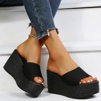 Moteriškos platformos paplūdimio šlepetės Aukštakulniai Pleištai Sandalai Vasariniai Batai Nauji Moteriški Batai Stori Slides Sexy Pumps Fad Flip Flops 35 brown