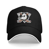 Anaheim Ducks NHL ledo ritulio komandos logotipas Siuvinėta juoda beisbolo kepuraitė su baltu apvadu ir struktūrizuotu dizainu gerbėjams Adjustable black