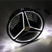 Automobilio priekinis emblemos grotelių šviesos LED grotelių ženklelis Mercedes Benz W166 W176 W204 W207 W212 W218 W245 W251 W463 Automobilio priedai FS9 A Style balta