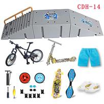 „Finger Board Skate Park Scooter Finger Bike“ riedlenčių vietos scena