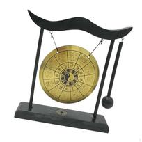 Žalvarinis Feng Shui stalinis gongas su stovinčiais azijietiškais varpeliais namų dekoravimui Kinijos ženklai Style A black
