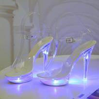 Madingos 13cm Seksualios Ypač Aukštakulnės Basutės Moteriškos Stiletai Šviečiančios Platforminės Basutės Skaidrios Kristalinės Basutės LED Šviečiančios Basutės Šlepetės 41 gray