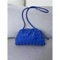 Nauja moteriška klostuota koldūno formos rankinė iš natūralios odos, debesies formos rankinė, pintas karvės odos rankinė per petį, crossbody rankinė, Ashi Ge to paties stiliaus Weaving small size: 22 x 12 x 7CM gray