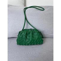 Nauja moteriška klostuota koldūno formos rankinė iš natūralios odos, debesies formos rankinė, pintas karvės odos rankinė per petį, crossbody rankinė, Ashi Ge to paties stiliaus Weaving small size: 22 x 12 x 7CM gray