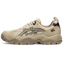 Asics Gel-Truck Patogūs Universalūs Žemi Tėčio Batai Unisex Sportbačiai Rudi 1203A714-200 44 beige