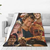 JJ Maybank-Rudy Pankow Super Šilta Antklodė Iškylai Pliušinis Mėtomasis Antklodė Juokinga Sofos Kėdės Flanelinė Patalynė Sofos Lovo Dangtis 75x90cm brown