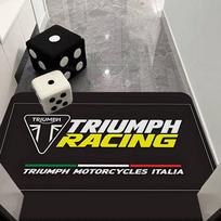 T-Triumph Motociklo Logotipas Durų Kilimėlis Vaikų Kambario Miegamojo Dekoras Balkono Neslystantis Durų Kilimėlis Svetainės Kilimėlis 100cm x 150cm
