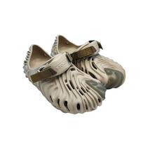 Crocs Classic Vaikams Unisex Sandalai & Šlepetės 38-39(M6W8) pilka spalva