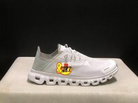 On Cloud 6 Coast Lengvi įsispiriami sportiniai bateliai vyrams ir moterims Size 43 white