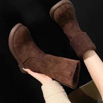 Plokštieji batai Kailiniai Moteriški Ankle Boots Trumpas pliušas Šilti batai Žiemos Dizainerio 2025 Mados Gotiški Gladiatoriai Suede Laisvalaikio batai Sniego Botas Mujer 40 brown