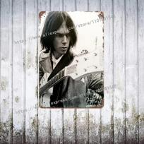 Neil Young dainininkai metalinis dekoras plakatas vintažinis skardinis ženklas metalinis ženklas dekoratyvinė plokštelė užeigai barui vyriškam kampeliui klubui sienos dekoracija 20x30cm（7.8x11.8inch） gray