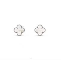 9mm Keturlapio dobilės Mini Auskarai Raudonas Juodas Agatas Baltas Kriaukles Naujas Atvykimas Moteriški Auskarai 9mm-925 silver white