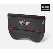Automobilio sėdynės organizatorius zomšos odos plyšio laikymo dėžutė automobilio priedai MINI JCW COUPE CLUBMAN CABRIO COOPER juoda