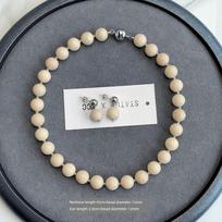 Natūrali balta fosilijų karoliukų grandinėlė moterims Nišinio stiliaus Prabangi madinga Grandinėlė ant raktikaulio Elegantiška dviguba grandinėlė Necklace + Earrings Set white