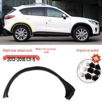 Mazda CX-5 (2013-2024) Rato arkos apdaila ir apsauginės juostelės nuo įbrėžimų priekyje ir gale gray