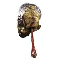 Zombio galva Helovino dekoracija Derva Baisus Judantis liežuvis Helovinui Kraujuota galva Šventei patalpoje A black