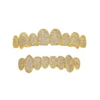 Prabangus paauksuotas viršutinių ir apatinių dantų Grillz rinkinys su kubiniu cirkoniu Punk 8 dantų burnos dantų Grillz kūno papuošalai auksas