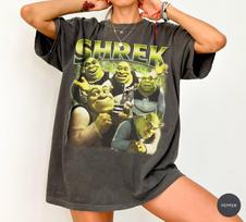 Shreko marškinėliai, Shreko filmo grafinis marškinėlis, Shreko vintažinis bootleg marškinėlis, Juokingi Shreko marškinėliai, Introverto humoro marškinėlis, Retro animacijos gerbėjo dovana 100 black