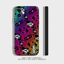 Prabangus V-Volcom riedlentės dėklas telefonui iPhone 17 16,15,14,13,12,11,Pro,XS,Max,XR,Plus,Mini, minkšto silikono, juodas, atsparus smūgiams iPhone17Promax