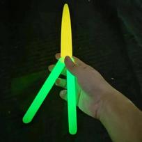 3D Spausdinimas Ridikas Drugelio Peilis Tiesus Šuolis Aukštos Kokybės Gravitacija Mini Raktų Pakabukas Deimanto Žaislas Dovana Staigmena green