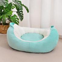 Cozy Winter Pet Nest: Warm Dog House & Cat Sofa Bed Small [28*50*40*13cm] white