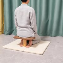 Minimalistinis klūpėjimo suoliukas, paminkštintas suoliukas meditacijai, praktikuojantiems, namams S_Coffee white