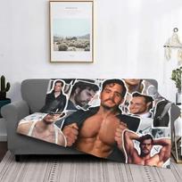 Henry Cavill nuotraukų koliažas pledas minkštas languotas Helovino pledas 75cm*90cm black