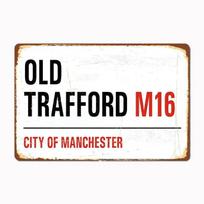 Old Trafford gatvės ženklas Metalinis ženklas Plakatas Garažo kambario dekoras Automobilių klubas Individualus skardinis Vintažinis namų dekoras 20x30cm（7.8x11.8inch） black