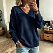 Women's Casual V-Neck Sweater for Spring and Everyday Wear M tamsiai mėlyna