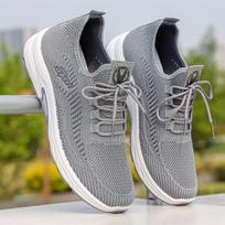 Vasaros kvėpuojantys tinklelio slip-on sportbačiai su elastingu minkštu padu 42 gray