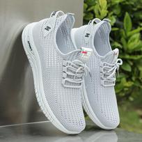 Vasaros kvėpuojantys tinklelio slip-on sportbačiai su elastingu minkštu padu 43 white