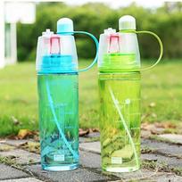 600 ml kūrybiškas purškiamas vandens buteliukas sportui ir lauko veiklai žalia