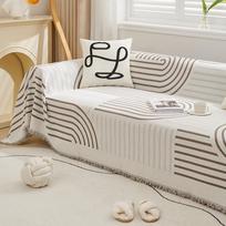 Paprastas sofos čiužinys pilnas komplektas Keturi metų laikai Universalus Anti-Scratching Sofos užvalkalas Rankšluostis Čiužinys Sofos užvalkalas Velūras 180*150cm